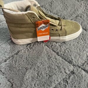 Kids Tan High-Top Shoes